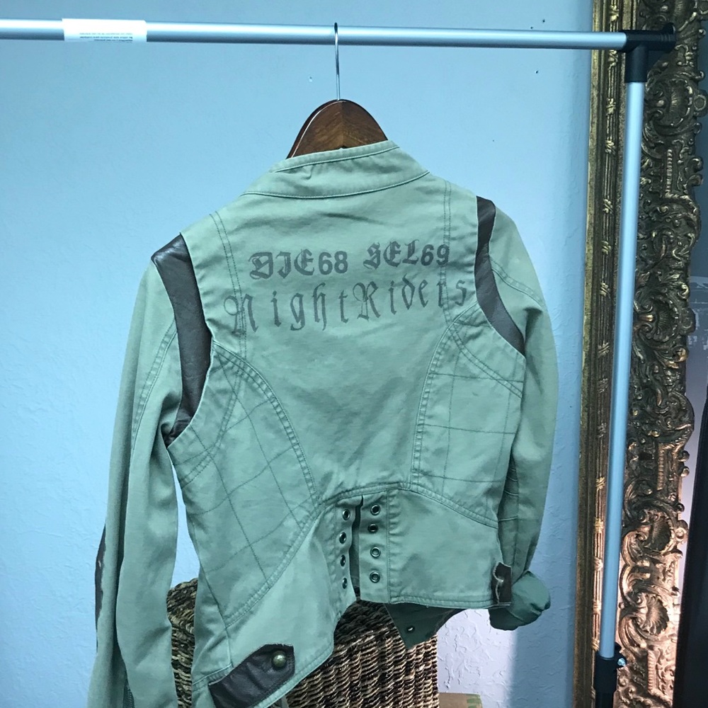 Diesel women’s army green jacket